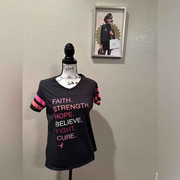 Breast Cancer Faith Strength Hope Believe Fight Cure via neck tee sz L - Picture 1 of 3